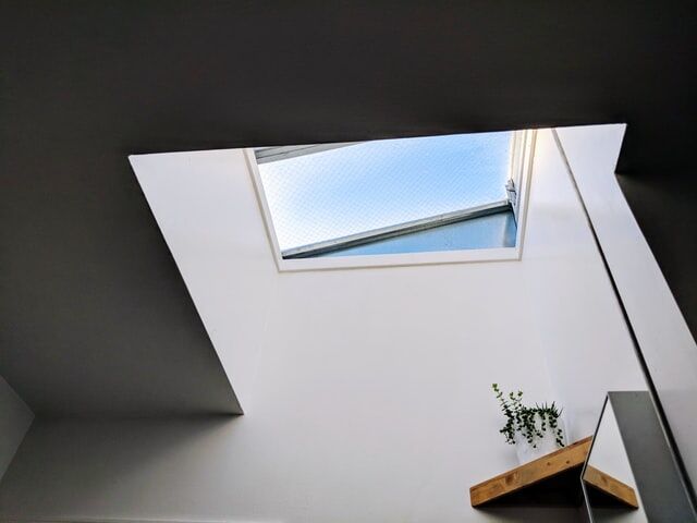 A simple buying guide for pitched roof windows